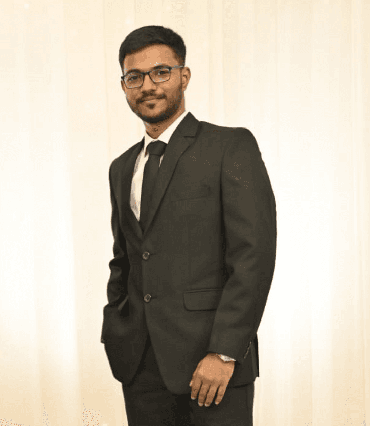 Omkar Nitin Bandivdekar — Founder, Nitisha Financial Services